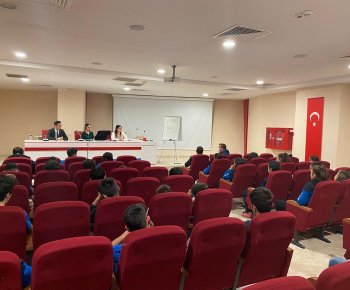 Sağlık ekibimizin branş toplantıları devam ediyor