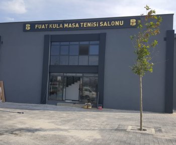 Masa Tenisi Salonu