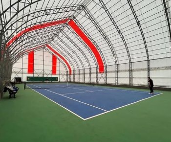 Kapalı Tenis Kortları