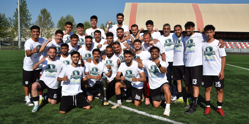 BALIKESİR BÜYÜKŞEHİR BELEDİYESPOR SÜPER AMATÖR LİG'DE ŞAMPİYON !